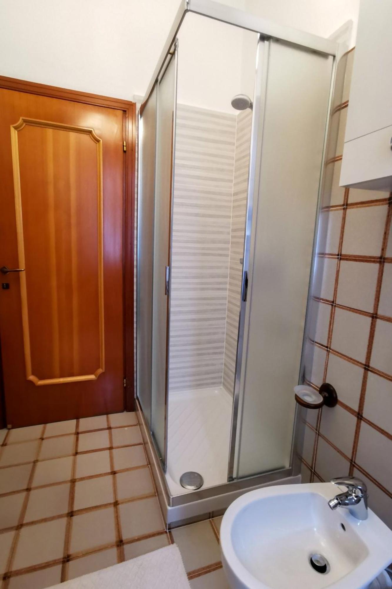 Casa Ilde Appartement Lierna Buitenkant foto